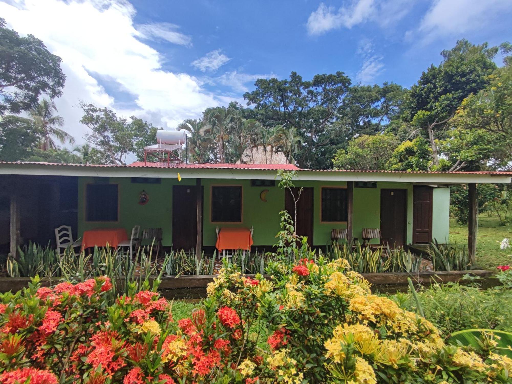 Eco-Lodge El Porvenir. Santa Cruz Rom bilde